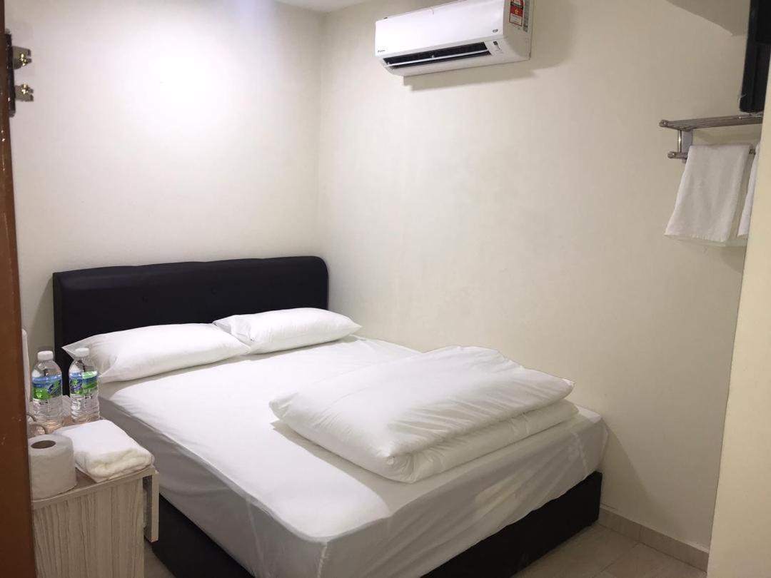 Axlite Hotel Taiping Buitenkant foto