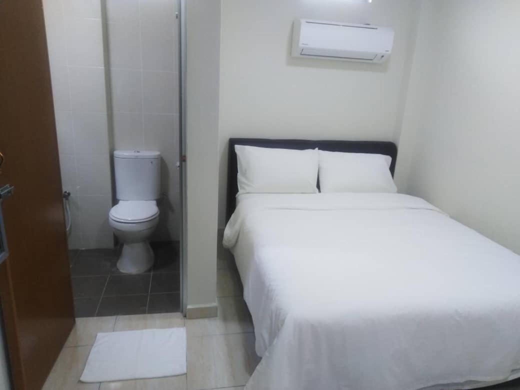 Axlite Hotel Taiping Buitenkant foto